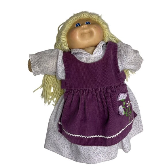Vintage 1982 Cabbage Patch Kids Blonde Doll W/ Embroidered Dress & Signature 81c - Picture 9 of 10